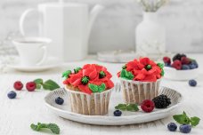 Пирожное Капкейк Красный мак 90г Artesso ФК